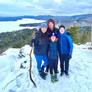 Meet your Posher, Stefania